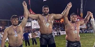Büyük orta boyda gümüş madalya İlkadım’ın - samsun haber
