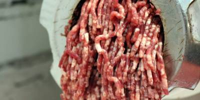 Kasaplar fiyat indirdi: Korsan kıyma çekimine fırsat yok