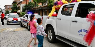 Terme'de bayram konvoyu