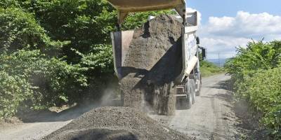 Tekkeköy'de AFAD yolu genişletildi