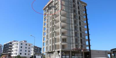 Samsun’da 9. kattan düşen inşaat işçisi ağır yaralandı