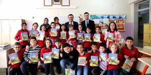 Başkan Taşçı, “Tiyatroyla büyüyen çocuklarımız, eğlenerek öğreniyorlar”