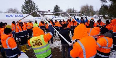 ÇARŞAMBA’DAN DEPREM BÖLGESİNE YARDIM ELİ - samsun haber