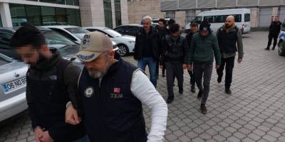 Samsun'da DEAŞ operasyonunda yeni gelişme 5 yabancı uyruklu adliyeye sevk edildi