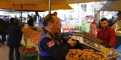 İlkadım’da Pazar Yerlerine Sıkı Denetim: Halk Sağlığı Öncelik