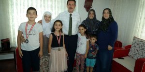 İlkadım’da gönül ziyaretleri sürüyor 