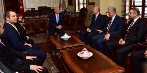 Başkan Yılmaz Samsunlu iş adamlarını ağırladı 