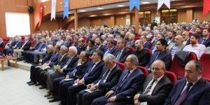 Öztürk: " 'Din görevlisi' ifadesi Hristiyanlıktan devşirme"