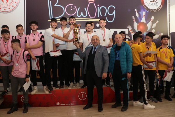 bowling-sampiyonasinda-kupalar-sahiplerini-buldu-samsun-haber3.jpeg