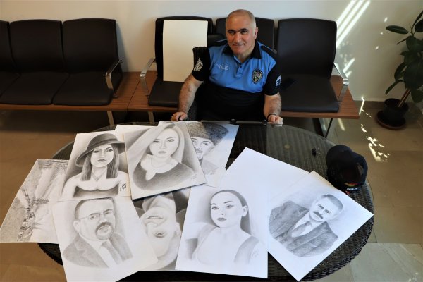 ressam-polis-20-sergi-acti-samsun-haber2.jpg