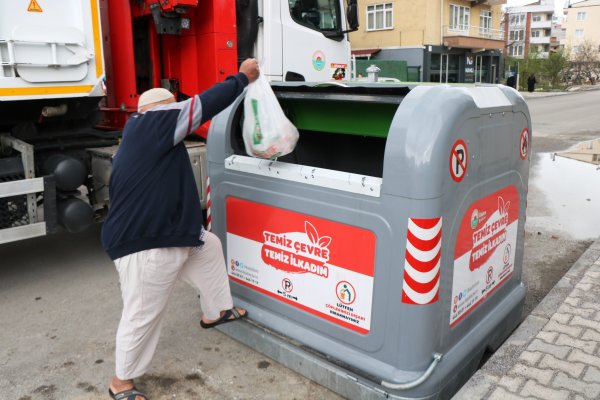 samsuna-yeni-sistem-cop-konteynerleri-samsun-haber2-2.jpg