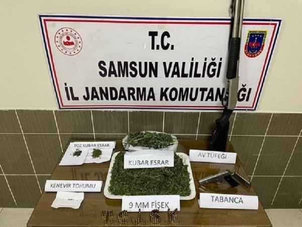 samsunda-51-kilo-kubar-esrar-ve-4-bin-kok-kenevir-bitkisi-ele-gecirildi-15-gozalti.jpg