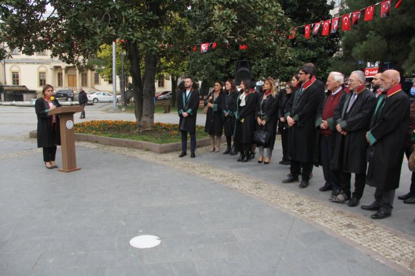 samsunda-avukatlar-hukuk-kontenjanlarini-elestirdi-samsun-haber1.jpg