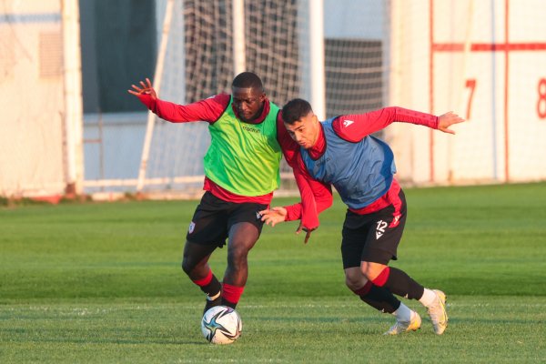 samsunspor-bandirmaspor-macina-hazirlaniyor3.jpg