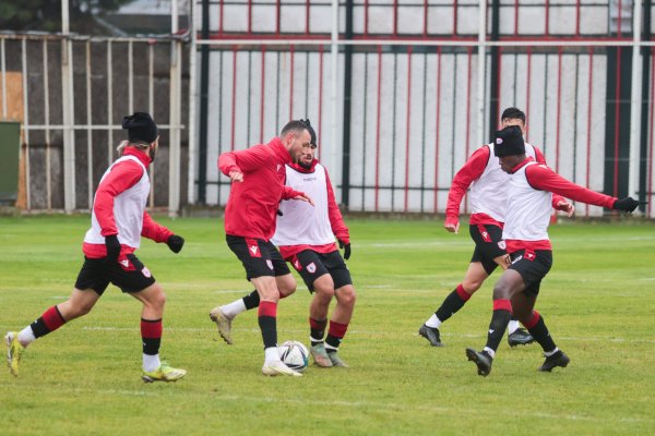 samsunspor-istanbulspora-bileniyor-samsun-haber2.jpg