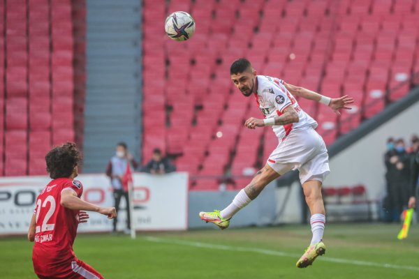 samsunspor-kendi-sahasinda-berabere-kaldi-samsun-haber5.jpg