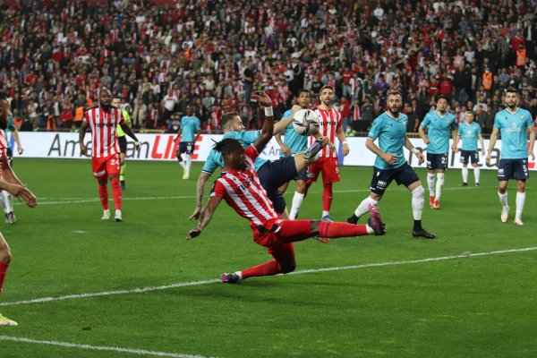 samsunspor-sahasinda-1-0-maglup-oldu-samsun-haber5.jpg