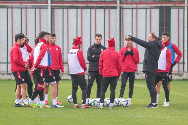 samsunspor-ziraat-turkiye-kupasi-macina-hazirlaniyor-samsun-haber2.jpg